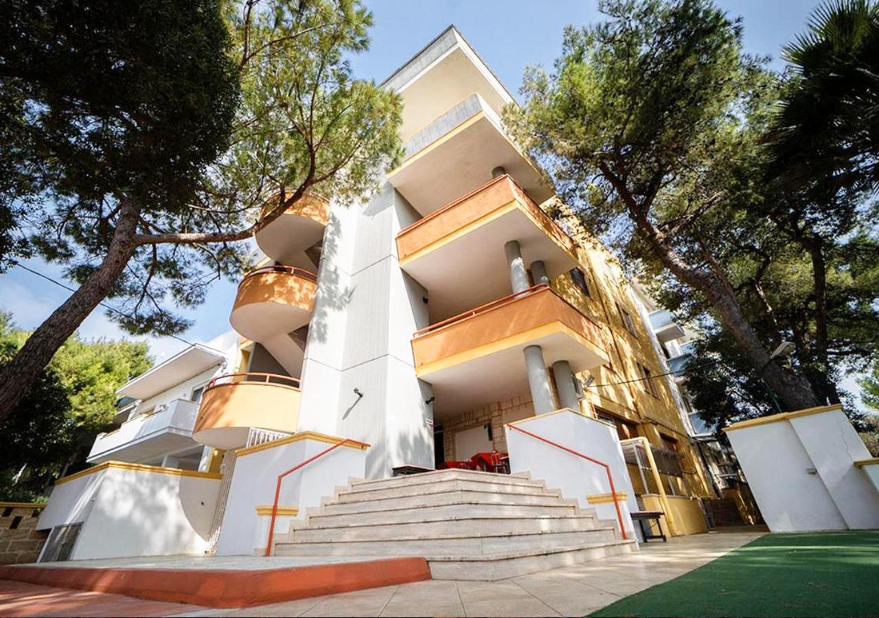 Luxury Suites & Apartment Con Accesso Alla Spiaggia E Parcheggio Privato - Vista Mare Lido Conchiglia Exterior foto