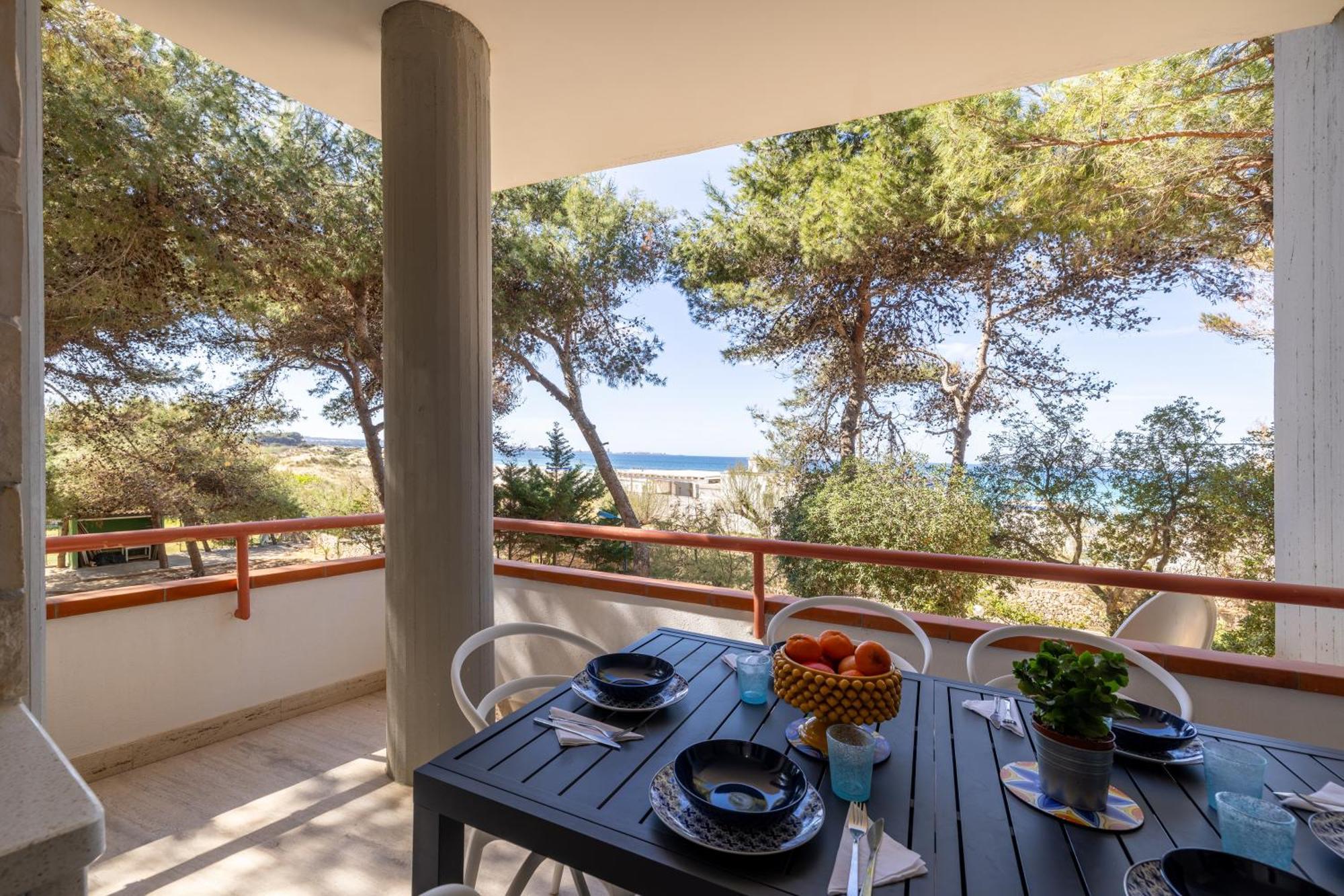 Luxury Suites & Apartment Con Accesso Alla Spiaggia E Parcheggio Privato - Vista Mare Lido Conchiglia Quarto foto
